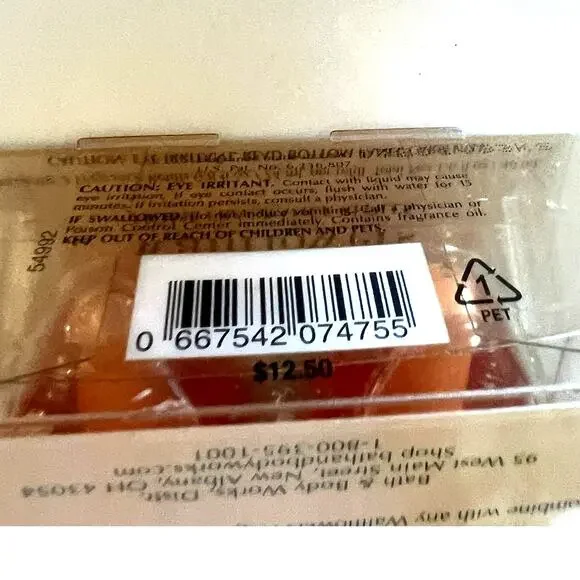 pack of Bath & Body Works Kitchen Spice Wallflowers Home Fragrance Refills - Picture 3 of 4